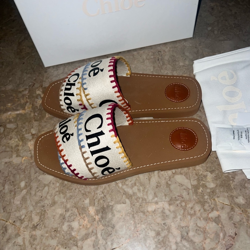 Chloe woody linen logo flats multicolored stitching size 10